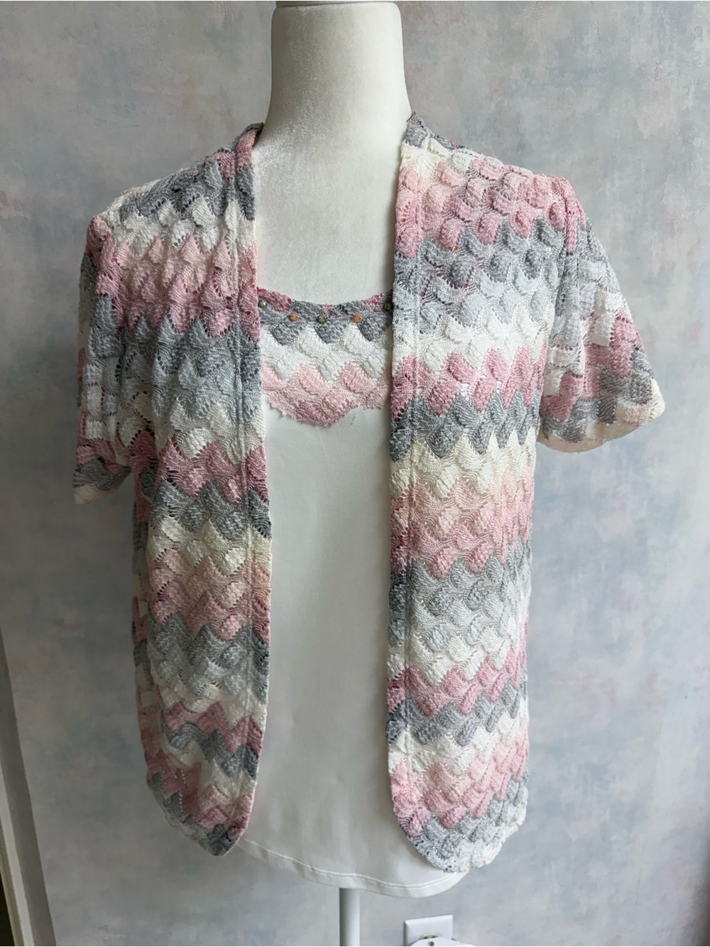 Alfred Dunner 2 pc Matching Tank Top with Lace Sweater.  Casual /Church / Work.